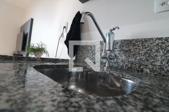 Quarto e Cozinha  - pia de kitnet/studio à venda com 1 quarto, 20m² em Brás, São Paulo