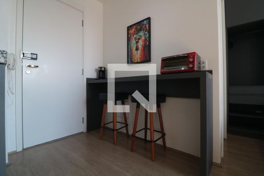 Quarto e Cozinha  de kitnet/studio à venda com 1 quarto, 20m² em Brás, São Paulo