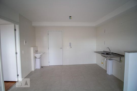 Sala de apartamento à venda com 1 quarto, 37m² em Sítio Pinheirinho, São Paulo
