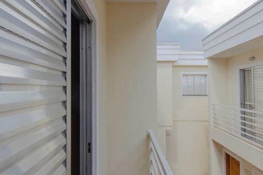 Sacada Suíte 1 de casa de condomínio para alugar com 2 quartos, 64m² em Vila Uniao (zona Leste), São Paulo