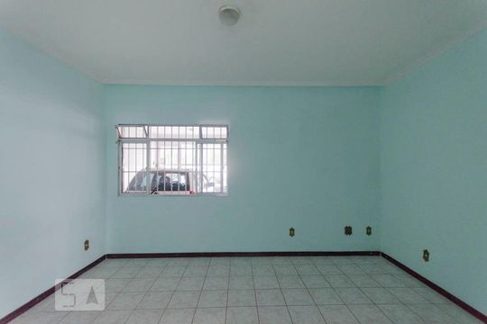 Casa à venda com 4 quartos, 640m² em Vila Penteado, São Paulo