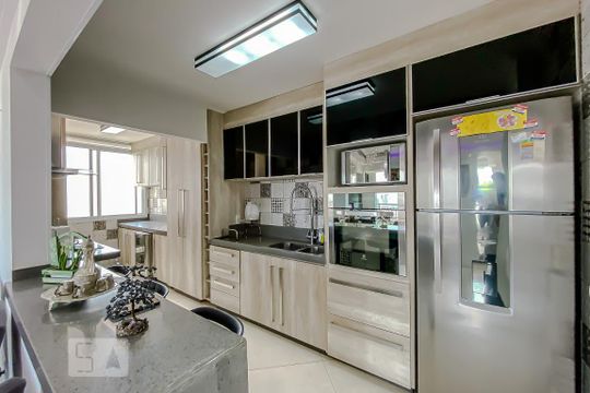 Cozinha de apartamento à venda com 3 quartos, 199m² em Brás, São Paulo