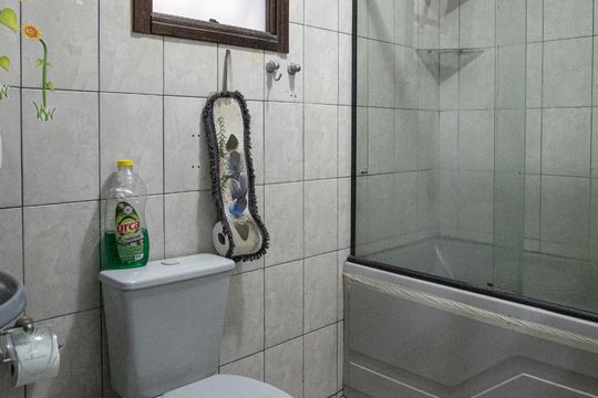 Banheiro 1 de casa à venda com 3 quartos, 238m² em Bandeiras, Osasco
