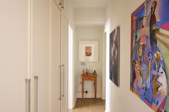 Corredor de apartamento para alugar com 4 quartos, 240m² em Jardim Vitória Régia, São Paulo
