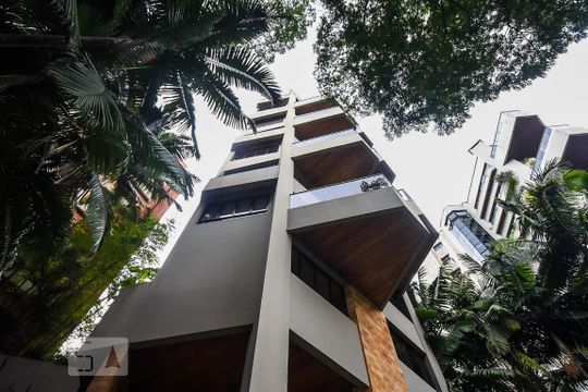 Fachada de apartamento para alugar com 4 quartos, 240m² em Jardim Vitória Régia, São Paulo