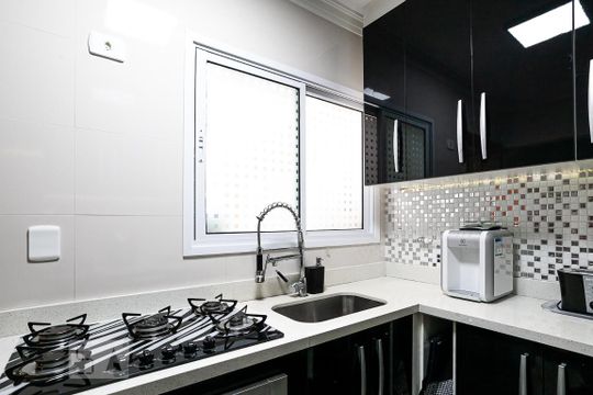 Cozinha de casa de condomínio à venda com 2 quartos, 125m² em Vila Pires, Santo André