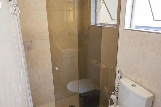 Banheiro Social de casa para alugar com 2 quartos, 125m² em Cidade dos Bandeirantes, São Paulo