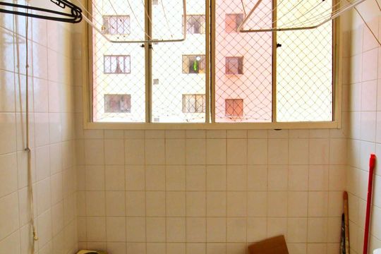 Área de Serviço de apartamento para alugar com 3 quartos, 72m² em Jardim Santo André, Santo André