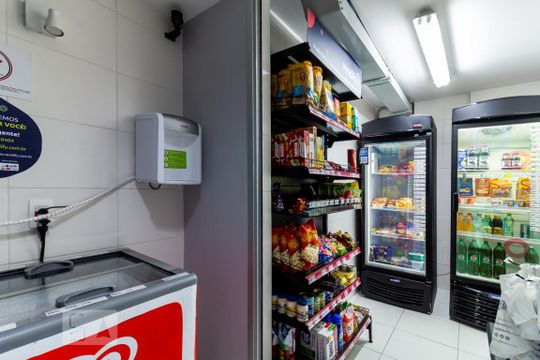 Mini Mercado de kitnet/studio para alugar com 1 quarto, 36m² em Indianópolis, São Paulo