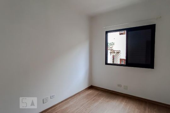 Quarto 2 de apartamento à venda com 3 quartos, 69m² em Jardim Tupanci, Barueri