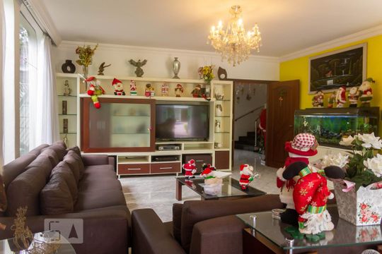 Sala de TV de casa à venda com 5 quartos, 1240m² em Socorro, São Paulo