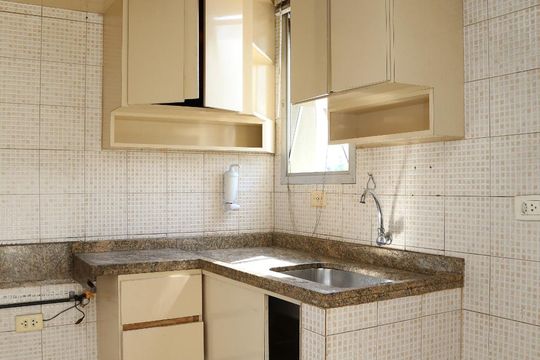Cozinha  de apartamento para alugar com 1 quarto, 45m² em Vila Andrade, São Paulo