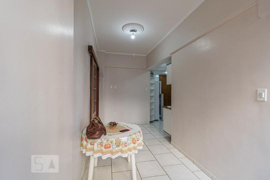 Cozinha de apartamento à venda com 3 quartos, 176m² em Independência, Porto Alegre