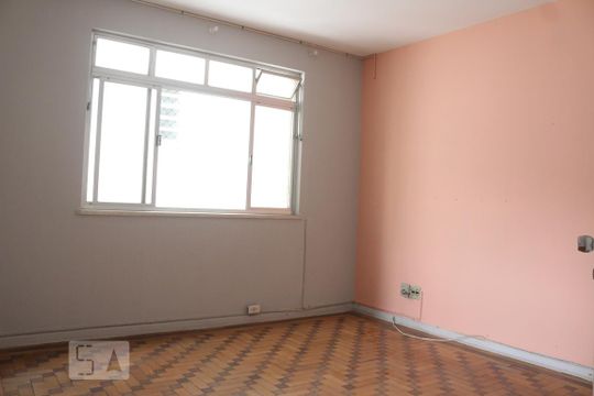 Sala de apartamento para alugar com 1 quarto, 55m² em Centro, São Vicente