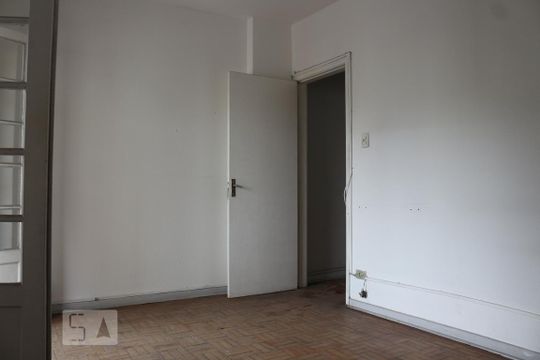 Quarto de apartamento para alugar com 1 quarto, 55m² em Centro, São Vicente