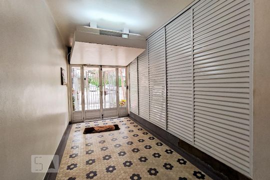 Hall de Entrada de apartamento à venda com 2 quartos, 62m² em Vila Clementino, São Paulo