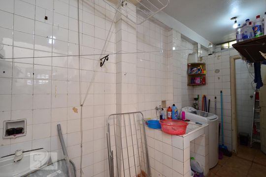 Área de Serviço de casa à venda com 3 quartos, 170m² em Mirandópolis, São Paulo