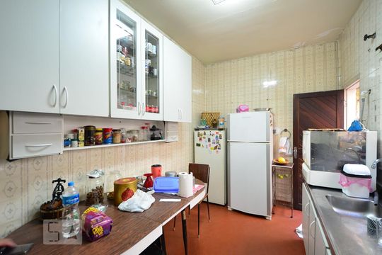 Cozinha de casa à venda com 3 quartos, 170m² em Mirandópolis, São Paulo