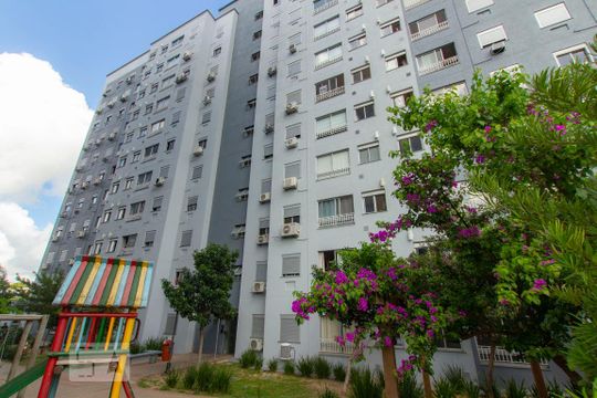 Fachada do bloco de apartamento à venda com 3 quartos, 64m² em Passo das Pedras, Porto Alegre