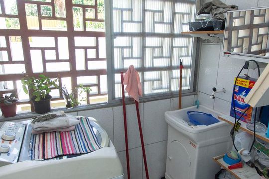 Área de Serviço de apartamento para alugar com 2 quartos, 68m² em Vila Jardim, Porto Alegre