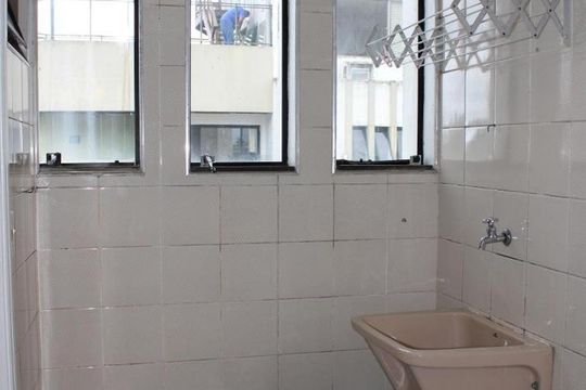 Área de serviço de apartamento para alugar com 1 quarto, 57m² em Loteamento João Batista Julião, Guarujá