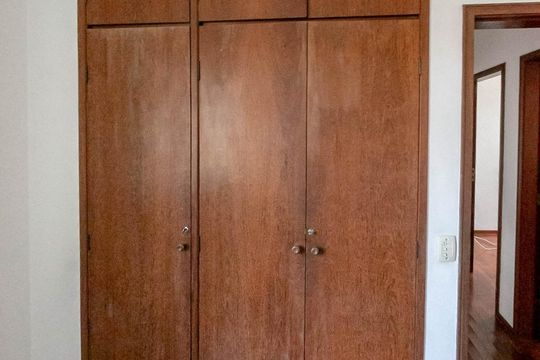 Quarto 2 de apartamento para alugar com 2 quartos, 121m² em Gutierrez, Belo Horizonte