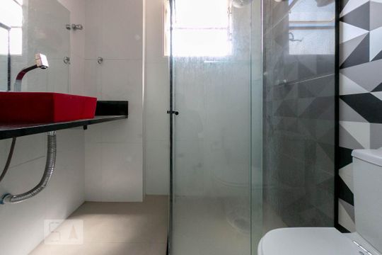 Banheiro da Suíte de apartamento para alugar com 2 quartos, 121m² em Gutierrez, Belo Horizonte