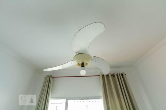 Sala de apartamento para alugar com 2 quartos, 54m² em Ferrazópolis, São Bernardo do Campo