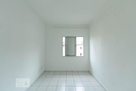 Quarto 2 de apartamento para alugar com 2 quartos, 54m² em Ferrazópolis, São Bernardo do Campo