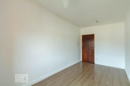 Sala de apartamento para alugar com 2 quartos, 54m² em Ferrazópolis, São Bernardo do Campo