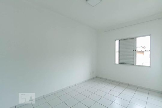 Quarto 2 de apartamento para alugar com 2 quartos, 54m² em Ferrazópolis, São Bernardo do Campo