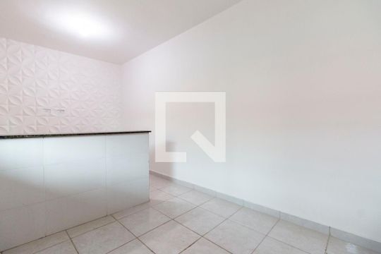 Cozinha de apartamento para alugar com 1 quarto, 42m² em Vila Cosmopolita, São Paulo