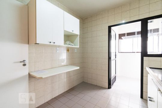 Cozinha de apartamento para alugar com 2 quartos, 58m² em Vila Mascote, São Paulo