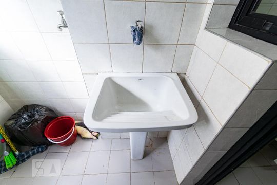 Lavanderia de apartamento para alugar com 2 quartos, 58m² em Vila Mascote, São Paulo