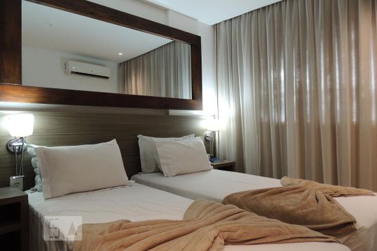 Dormitório de apartamento à venda com 1 quarto, 46m² em Jacarepaguá, Rio de Janeiro