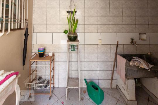 Área de serviço de casa à venda com 3 quartos, 265m² em Vila Butantã, São Paulo
