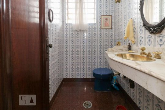 Lavabo de casa à venda com 4 quartos, 400m² em Alto de Pinheiros, São Paulo