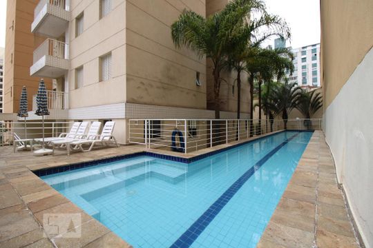 Área comum - Piscina  de apartamento para alugar com 2 quartos, 65m² em Perdizes, São Paulo