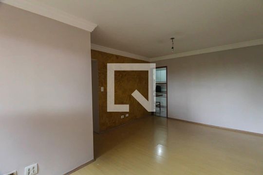 Sala de apartamento à venda com 3 quartos, 80m² em Sítio Pinheirinho, São Paulo