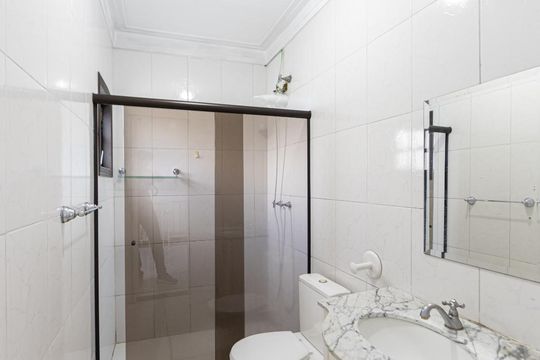 Banheiro Suite de casa à venda com 1 quarto, 25m² em Chácara Califórnia, São Paulo