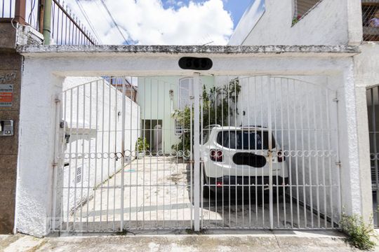 Fachada de casa à venda com 1 quarto, 25m² em Chácara Califórnia, São Paulo