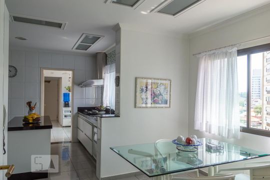 Cozinha de apartamento para alugar com 4 quartos, 373m² em Centro, São Bernardo do Campo