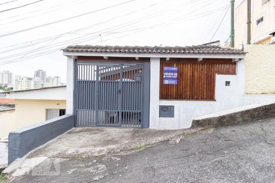 Fachada de casa à venda com 3 quartos, 80m² em Parada Inglesa, São Paulo