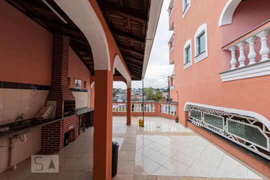 Área comum de apartamento para alugar com 2 quartos, 85m² em Jardim Monte Carmelo, Guarulhos