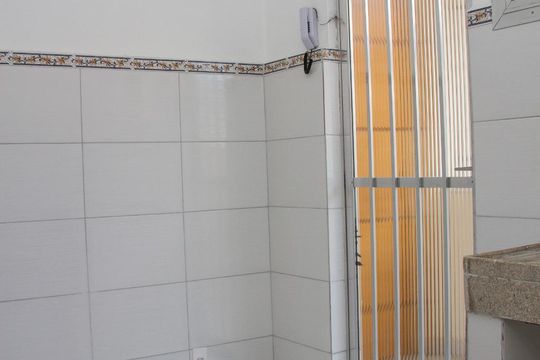 Cozinha de apartamento para alugar com 3 quartos, 62m² em Piedade, Rio de Janeiro