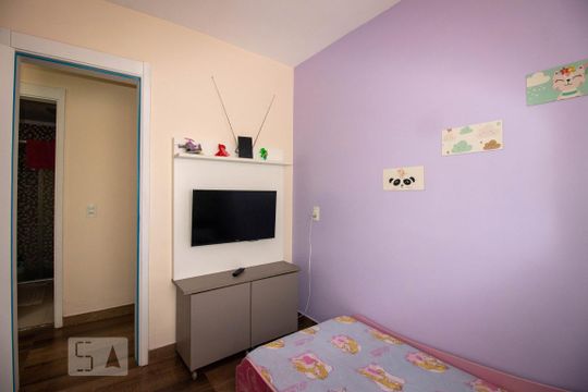 Quarto de apartamento para alugar com 2 quartos, 70m² em Sarandi, Porto Alegre