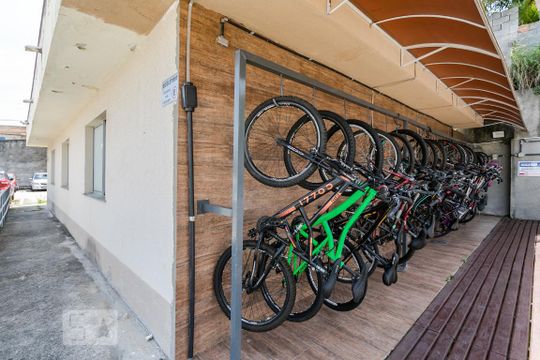 Área Comum - Bicicletário de apartamento para alugar com 4 quartos, 94m² em Vila Caputera, Mogi das Cruzes