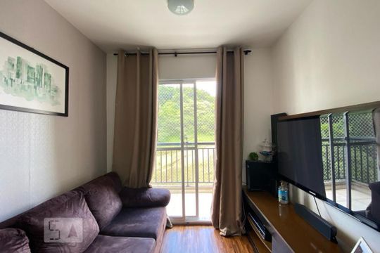 Sala de apartamento para alugar com 2 quartos, 54m² em Vila Praia, São Paulo