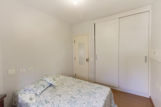Quarto de apartamento à venda com 1 quarto, 43m² em Vila Nova Conceição, São Paulo