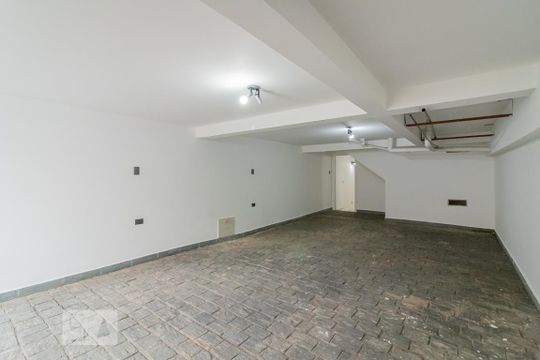 Garagem de casa à venda com 4 quartos, 260m² em Vila Santa Catarina, São Paulo